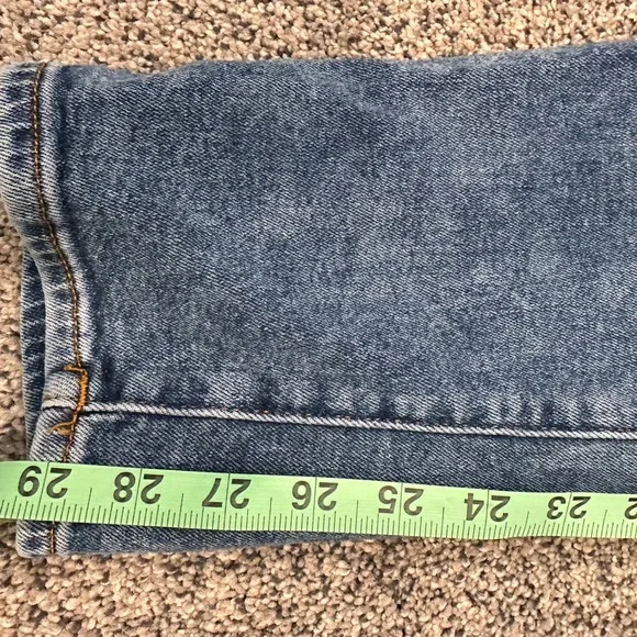 Size 34 True Religion Jeans!! - Picture 4 of 6